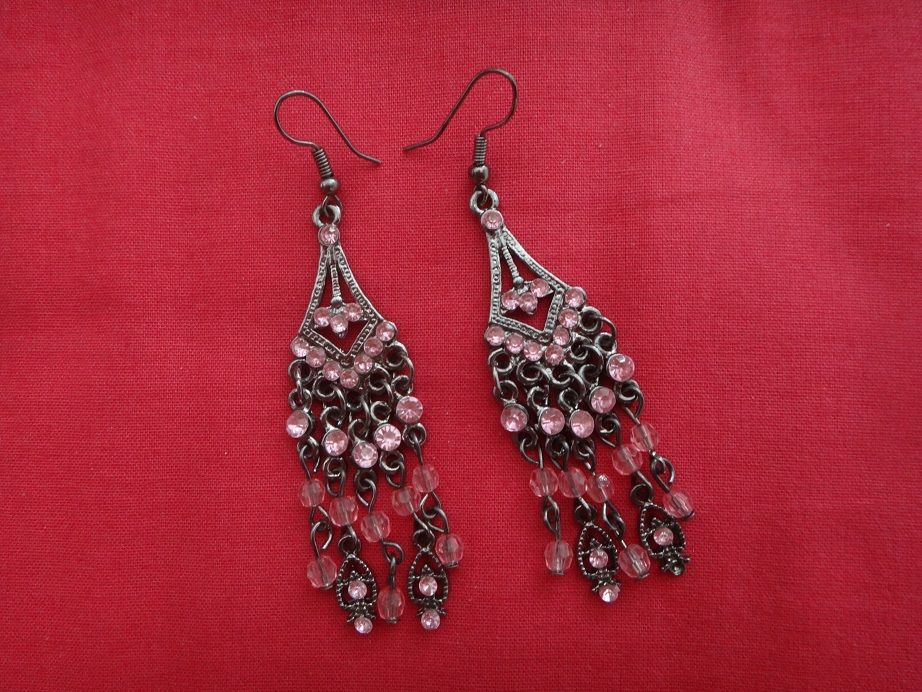 8 чифта обеци за 25лв