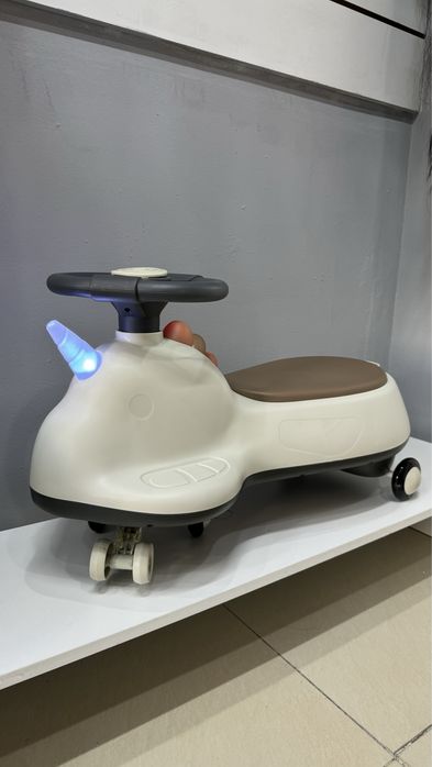 Толокар  детский новый