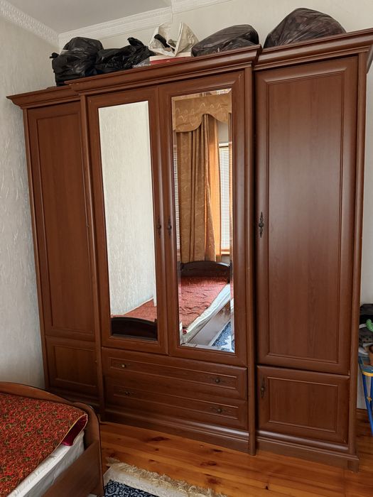 Шкаф продам 10.000