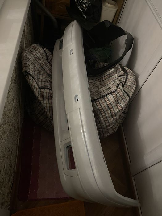 Бампер и покрыльник передний