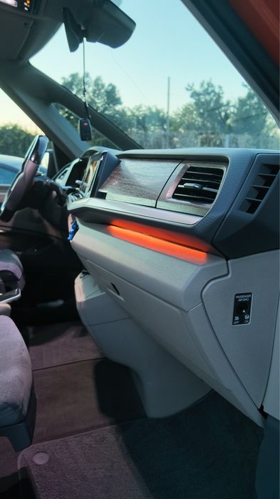 VOLKSWAGEN Multivan 2022 — imagine 5