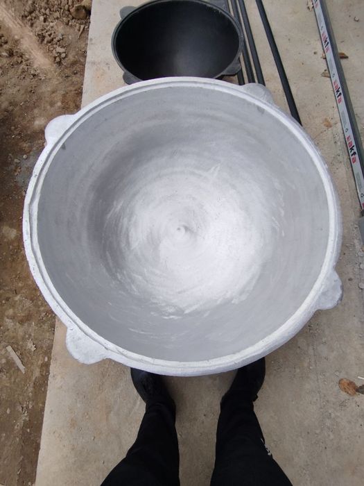 Letniy kuxnya.Qozon ochoq