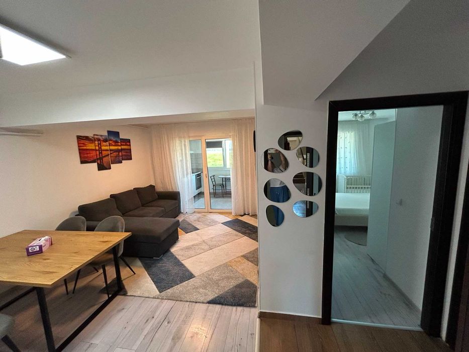 Proprietar ofer spre închiriere apartament cu 2 camere – Bacău, Str. Vadul Bistriței nr. 4, Sc. A