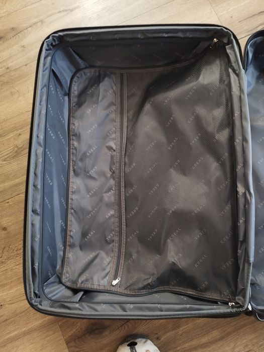 Куфар голям 77х51х30 см