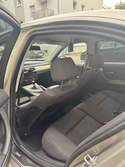 Bmw e90 325xi 2008