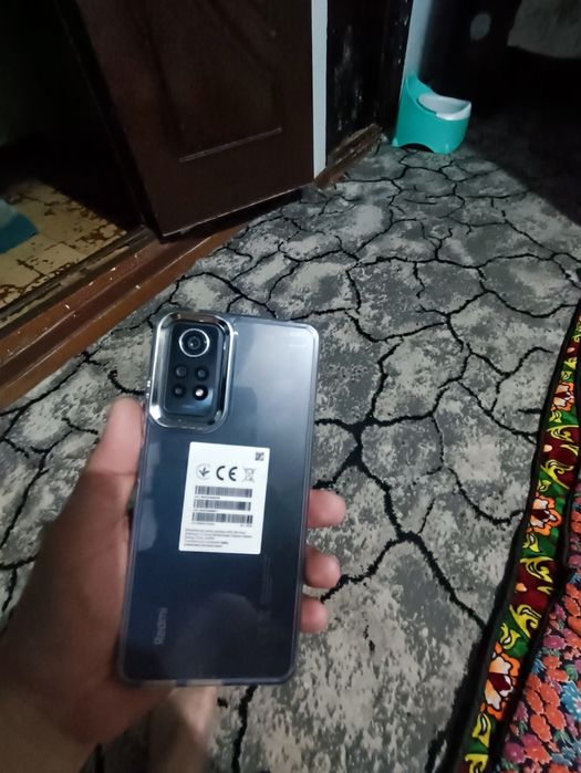Redmi note 12 pro 8.128 tali ideal.