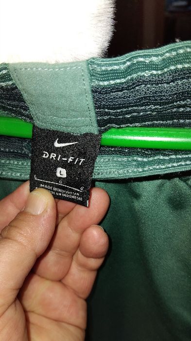 Екип на марката nike