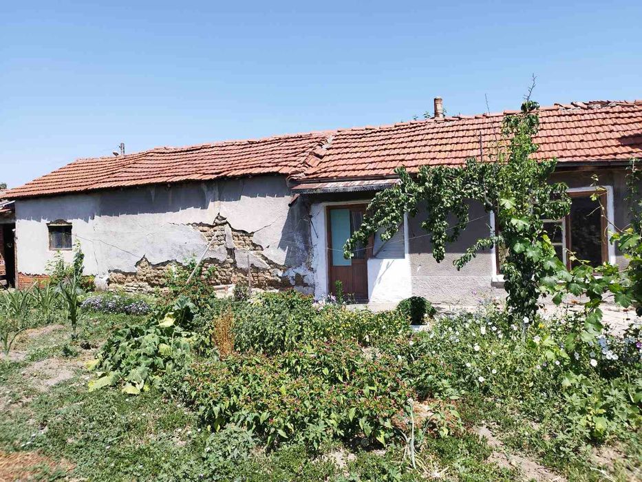 Продава се Къща в с. Братя Даскалови, Област Стара Загора - 70 кв.м за 286 €/кв.м - Снимка #2