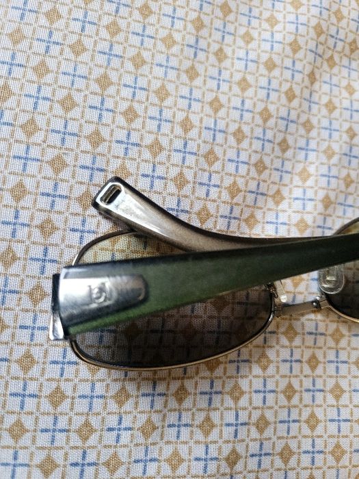 Продавам слънчеви очила Carolina Carrera