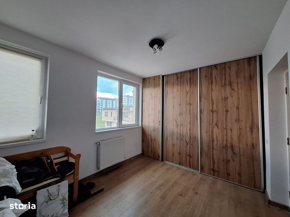 Apartament cu 3 camere, 59 mp, parcare, zona Teilor