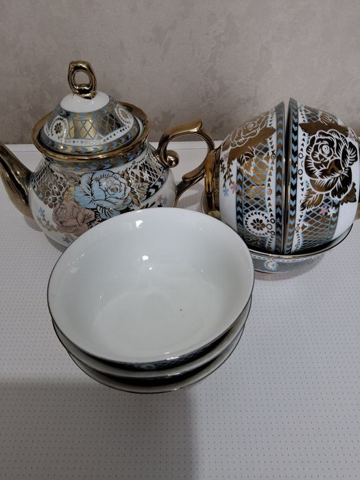 Салатники, чайные пары,кружки