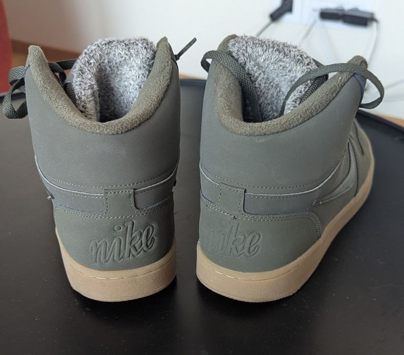 Спортни обувки Nike