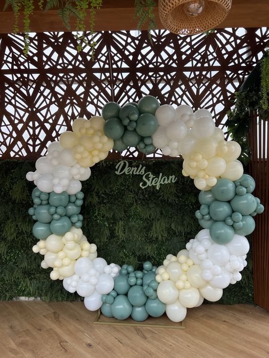 Decor cu baloane pentru evenimente
