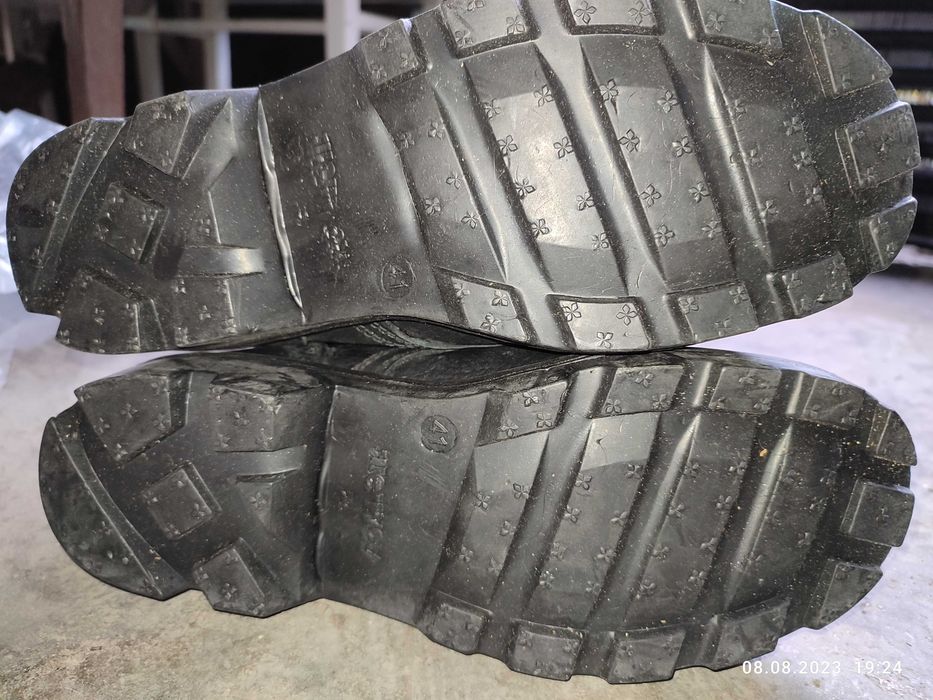 Армейские ботинки с высоким берцем 41 размер