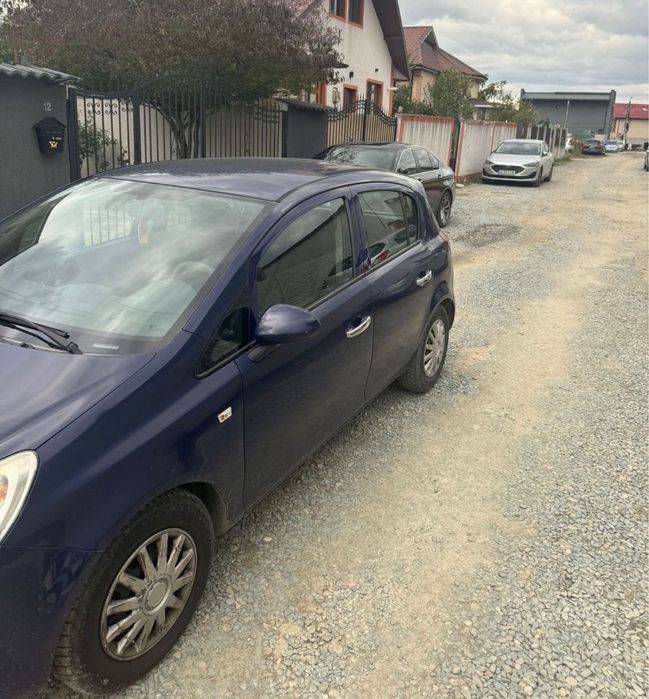 Vând Opel Corsa D
