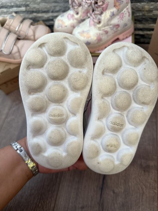 Обувки за момиче 21-22 н.