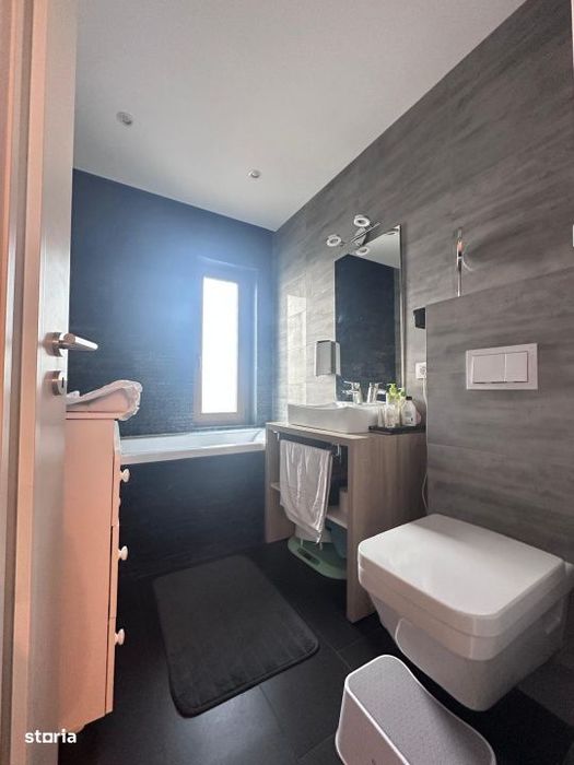 Duplex 4 camere-zona foarte buna -113 mp - Mosnita Noua