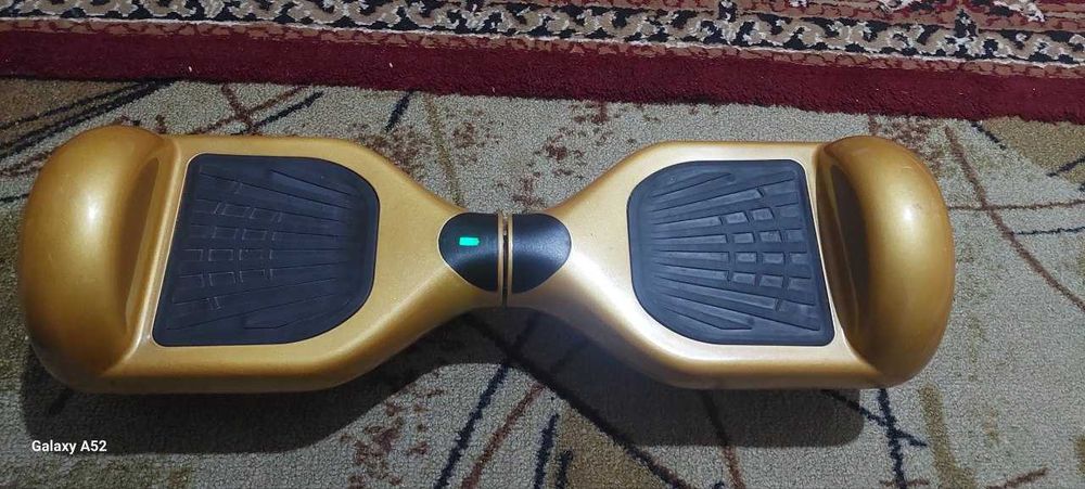 Скутер сатылады.