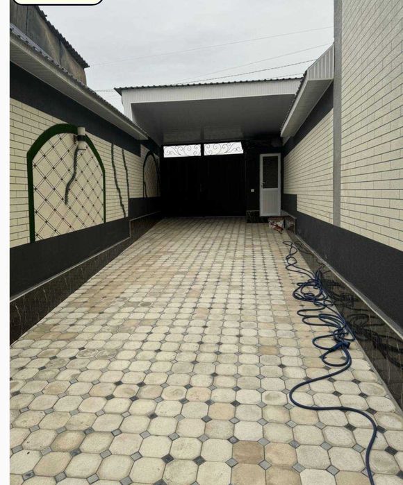 ...Продаётся Евродом в Яшнабадском районе(Панельный),2-сотки (N 10941)