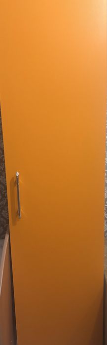 Продается шкаф серый-оранжевый