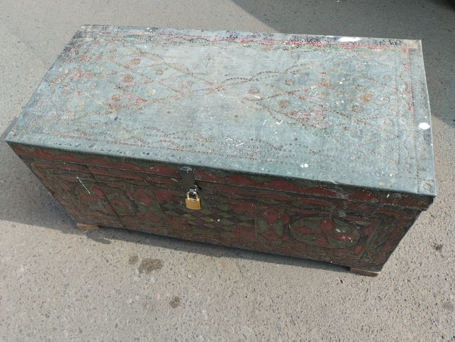 Продам сундук деревянный