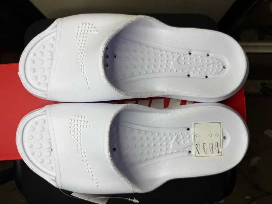 Nike orginal 100% 39 razmer