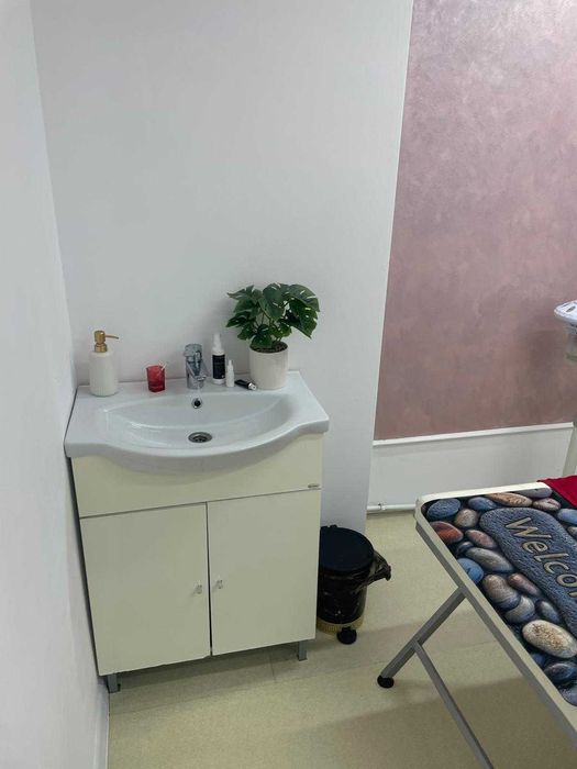 Cedare salon infrumusetare sector 3 sau asociere