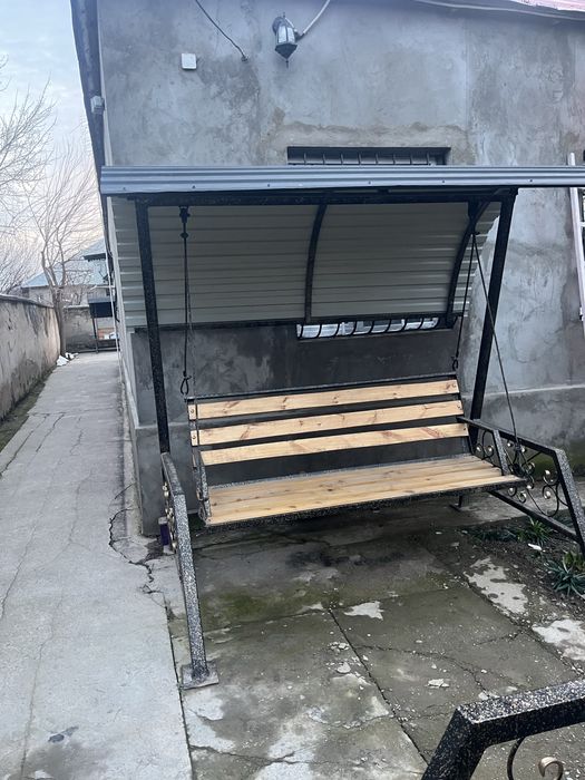 Садовое качеля  .