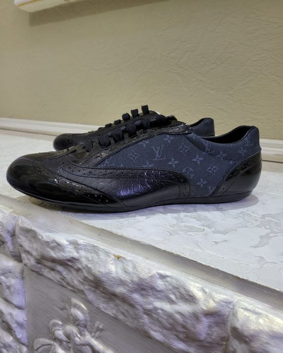 Продам мужскую обувь Louis Vuitton