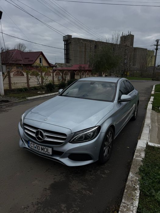 Mercedes C 300H hybrid