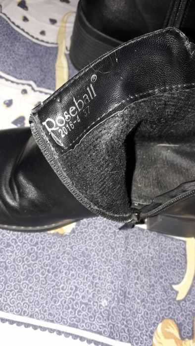 Продам  женские  полу  сапожки