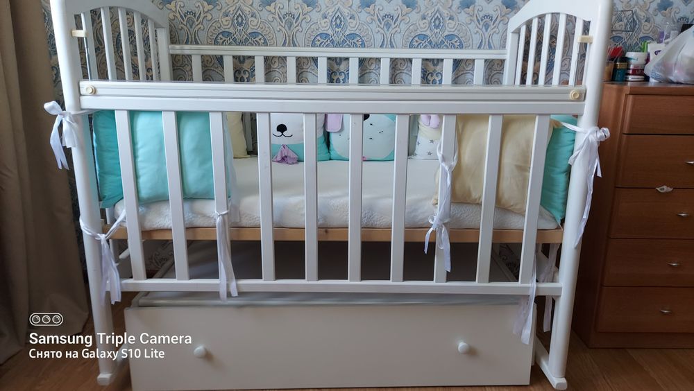 Детская кровать с бортиками