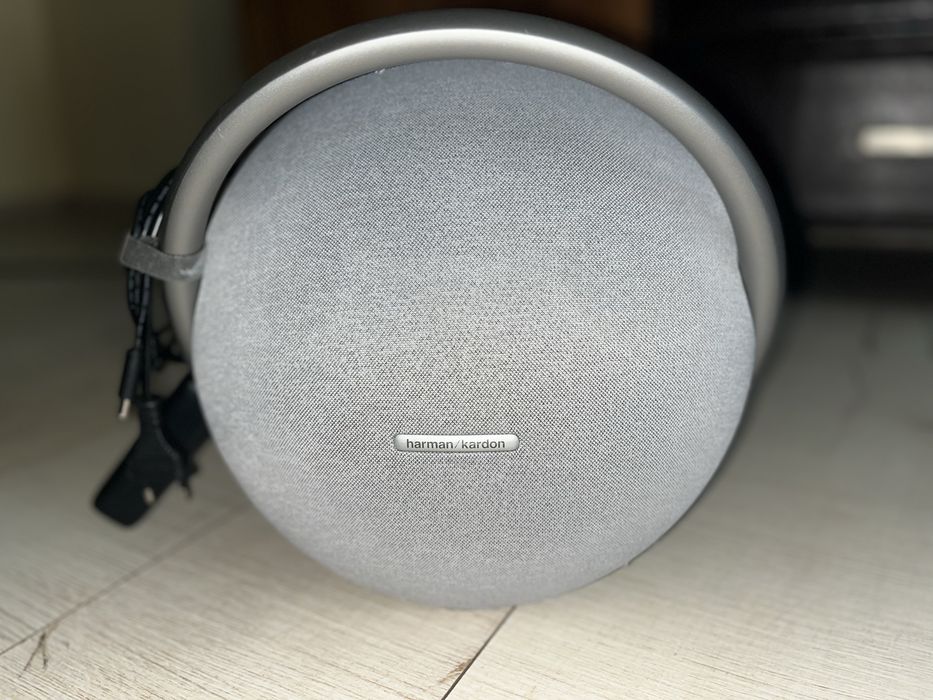 Harman Kardon Onyx Studio 7