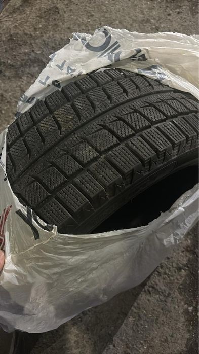 Автошины 18 зимный состояние хоришие якахама