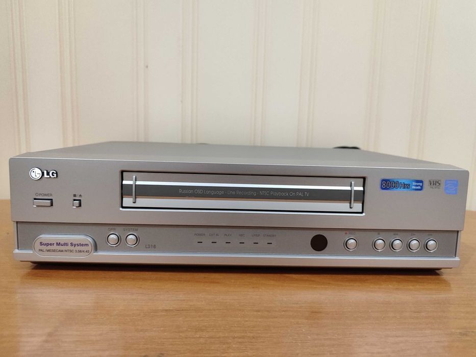 Видеомагнитафон LG 318