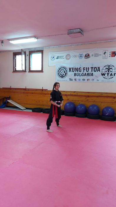 Клуб за Бойни Изкуства стил Кунг Фу То‘А Световрачене