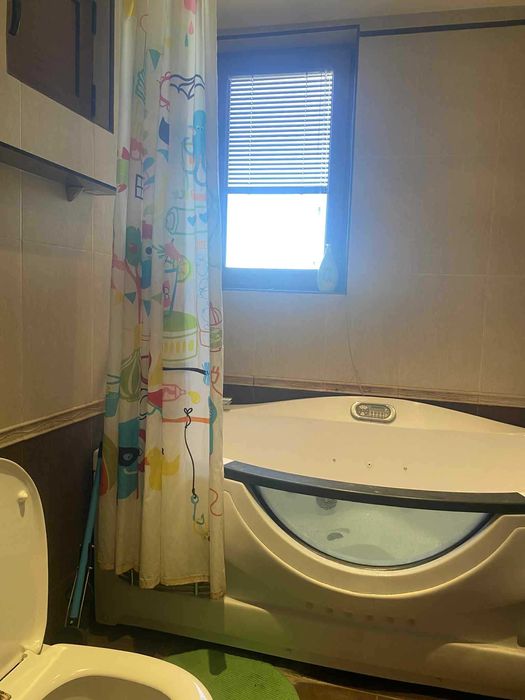 Продава се Двустаен апартамент в Радомир - 74 кв.м за 1203 €/кв.м - Снимка #2