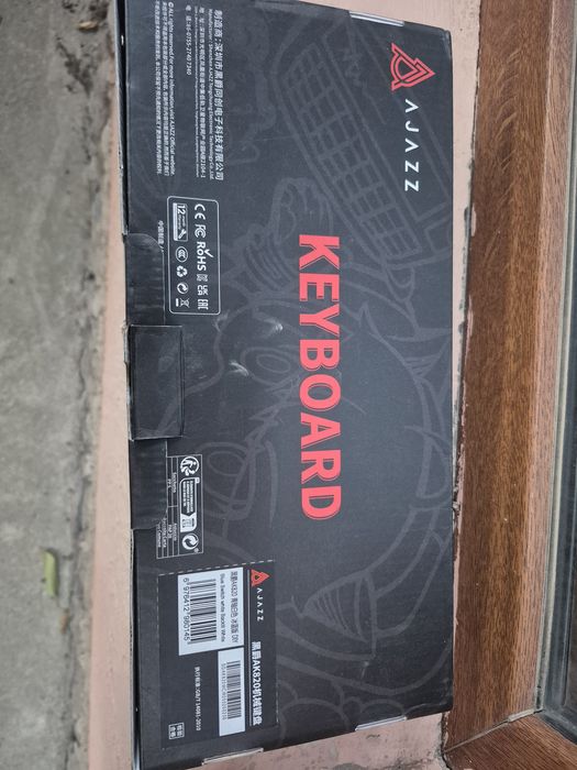 Продам клавиатуру Ajazz ak820
