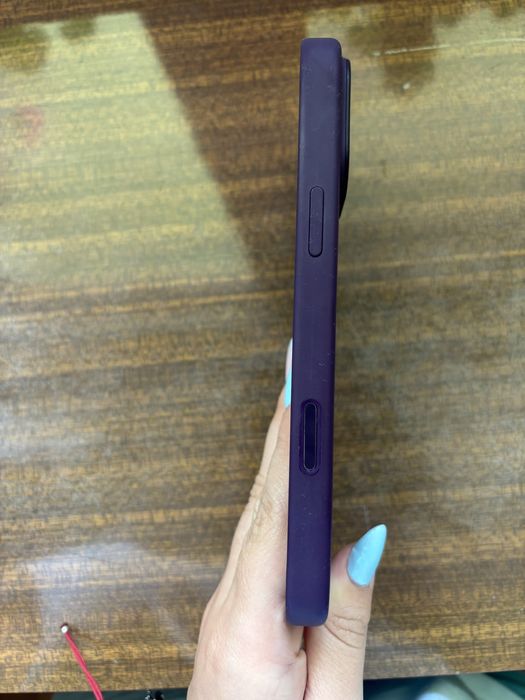 Опигинален кейс за iphone 16 pro max