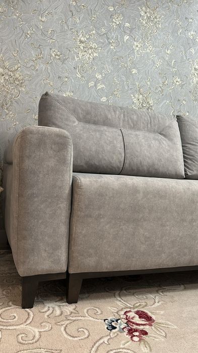 Продам диван в отличном состоянии