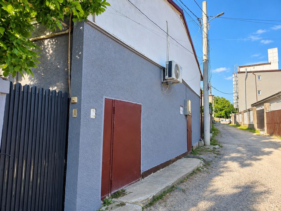 Casa de vanzare  zona Fundeni P+M 210 mp  Propietar