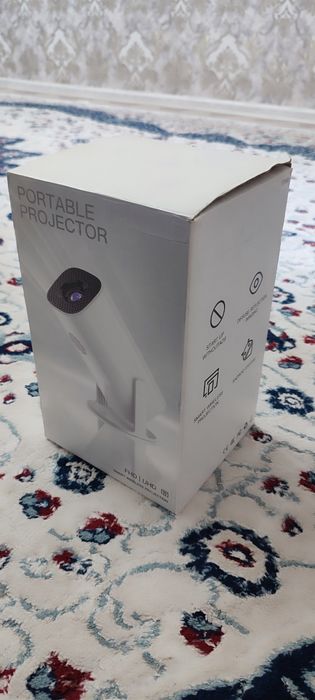 Portable Projector FHD | UHD