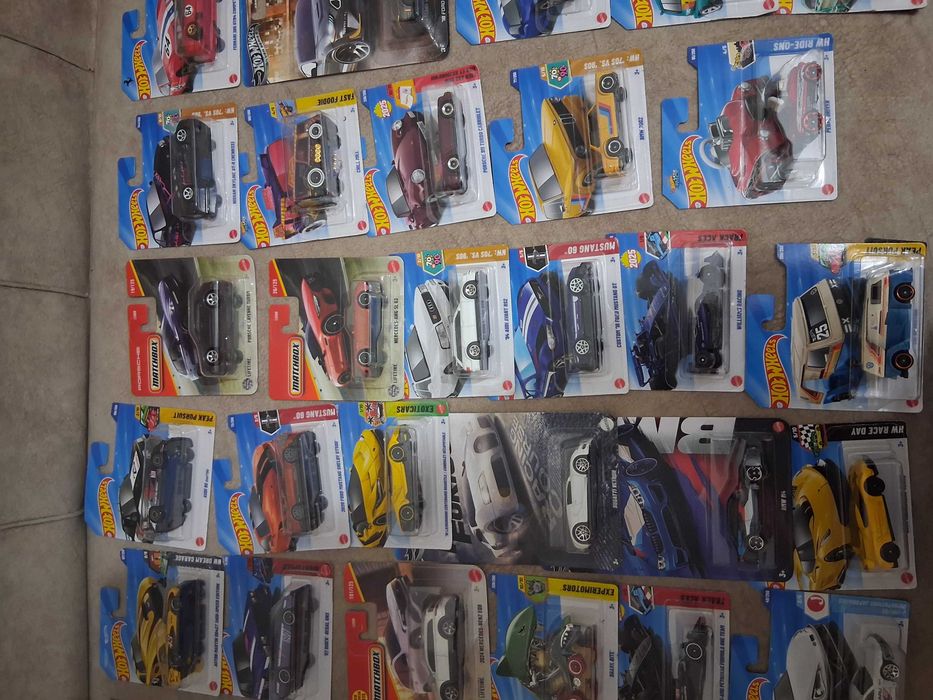 Hot wheels колички