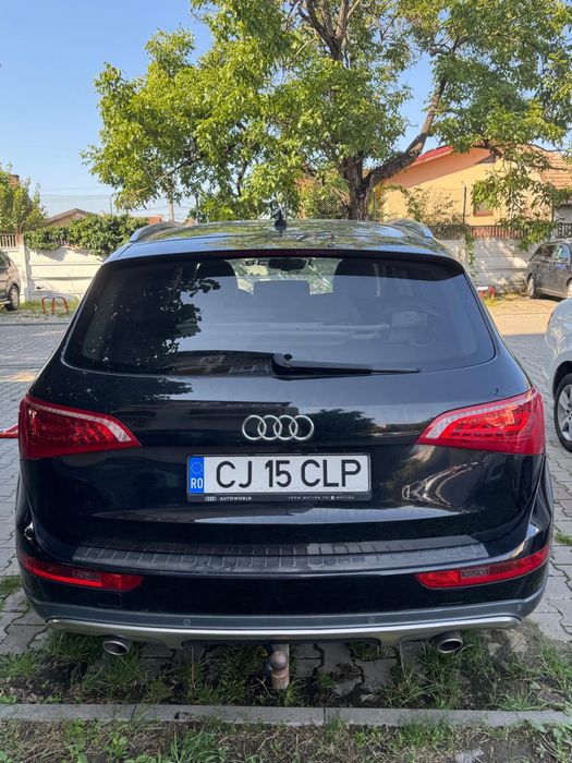 Vand    Audi     Q5.