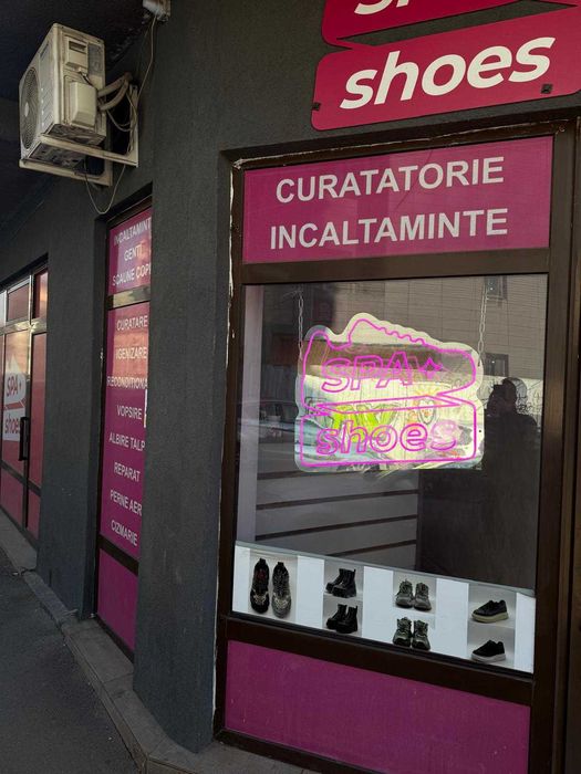De închiriat Spatiu comercial intersecția B-dul Dacia cu Calea Mosilor
