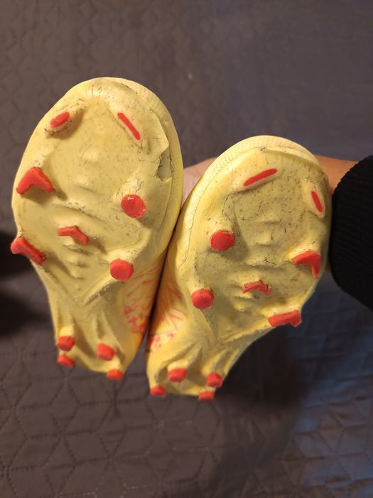 Бутонки+стоножки Найк номер 35.5