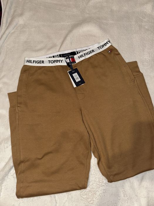 Pantaloni lcu eticheta