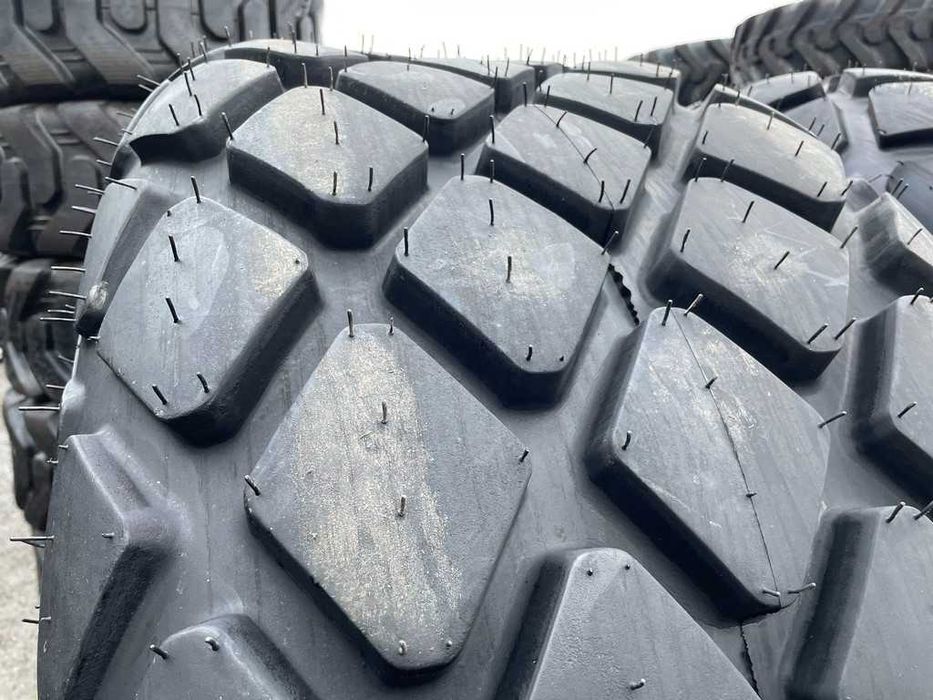 23.1-26 Cauciucuri noi de CILINDRU COMPACTOR cu 14pr livrare