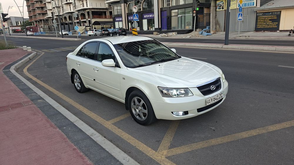 Hyundai sonata NF Arenda