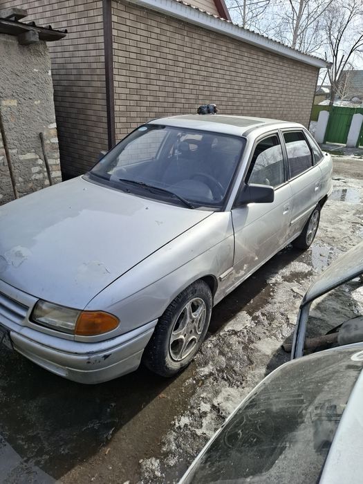 Опель астра. По запчастям есть все